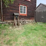 Private Pearl In Downtown Сasa de vacaciones Røros